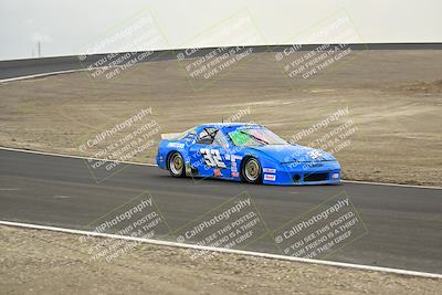 media/Jan-26-2025-CalClub SCCA (Sun) [[cfcea7df88]]/Group 5/Race/